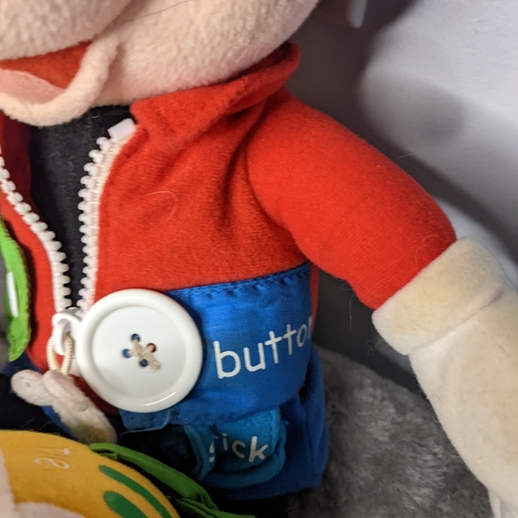 Mickey mouse learn to dress plush - Picture 3 of 8